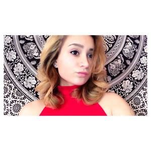 Meet your Posher, Amber